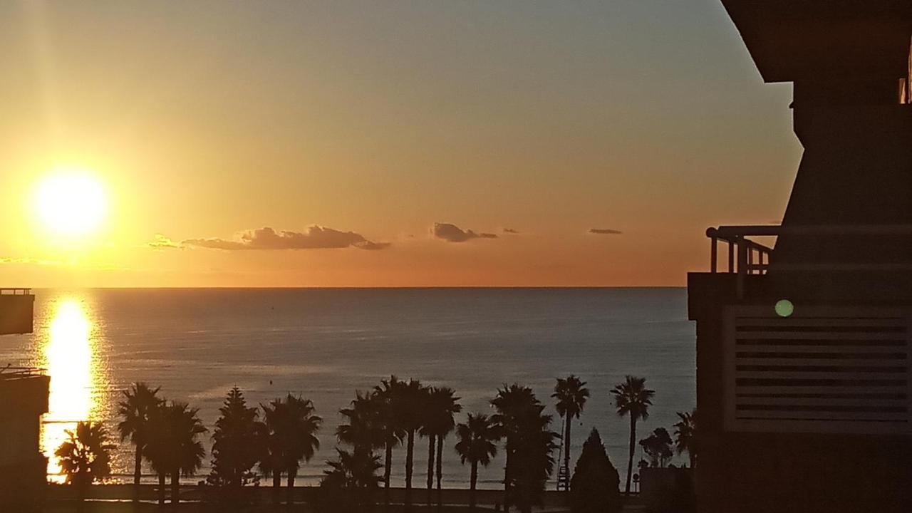 Bonito apartamento en Marina D'or [1ra línea de playa] Oropesa del Mar Exterior foto